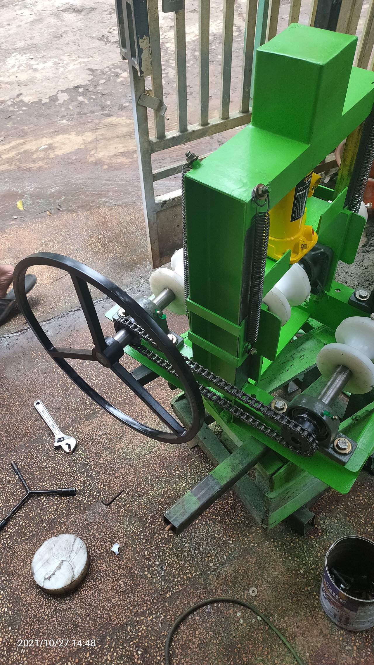 Bead Roller Manual untuk Membuat Profil Plat Aluminium atau Plat Besi