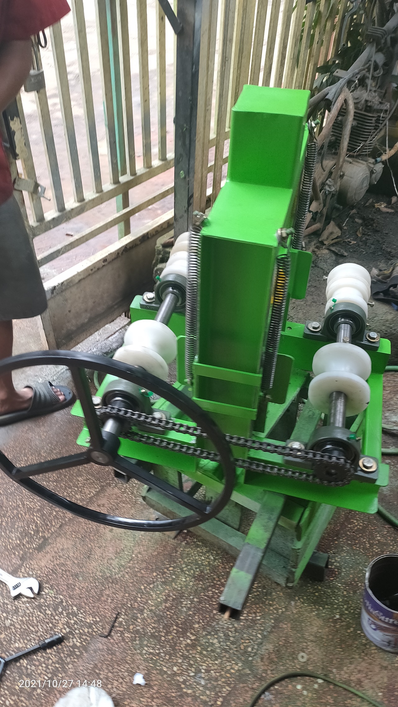 Bead Roller Manual untuk Membuat Profil Plat Aluminium atau Plat Besi