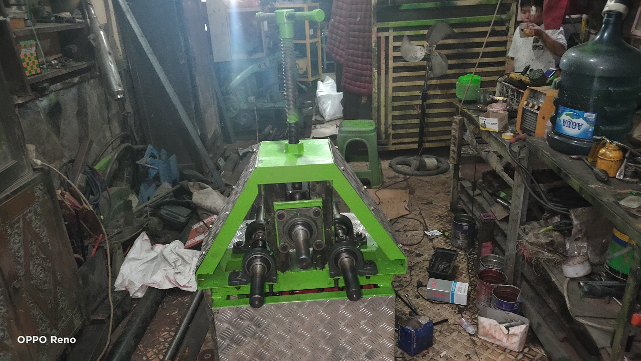 Mesin Roll Pipa Oromatis 2HP untuk Membuat Pipa Lengkung atau Lingkaran