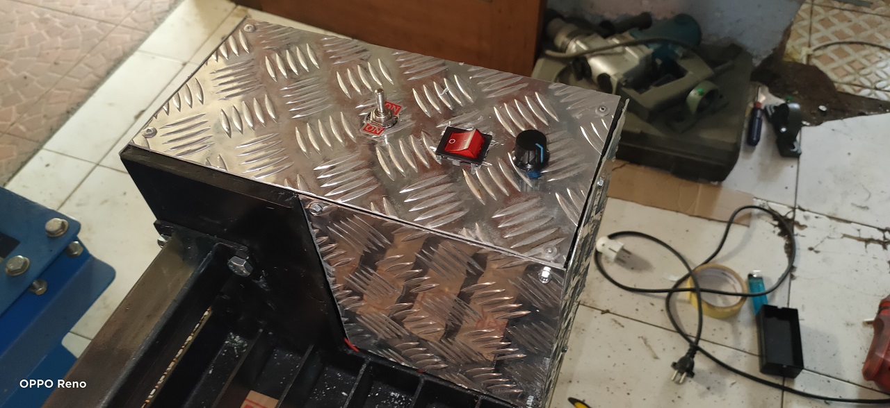 Track Eretan untuk Plasma Cutting Bergerak Lurus