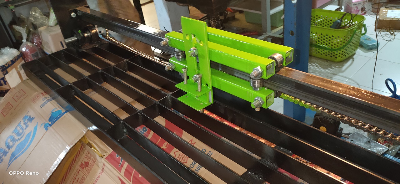 Track Eretan untuk Plasma Cutting Bergerak Lurus