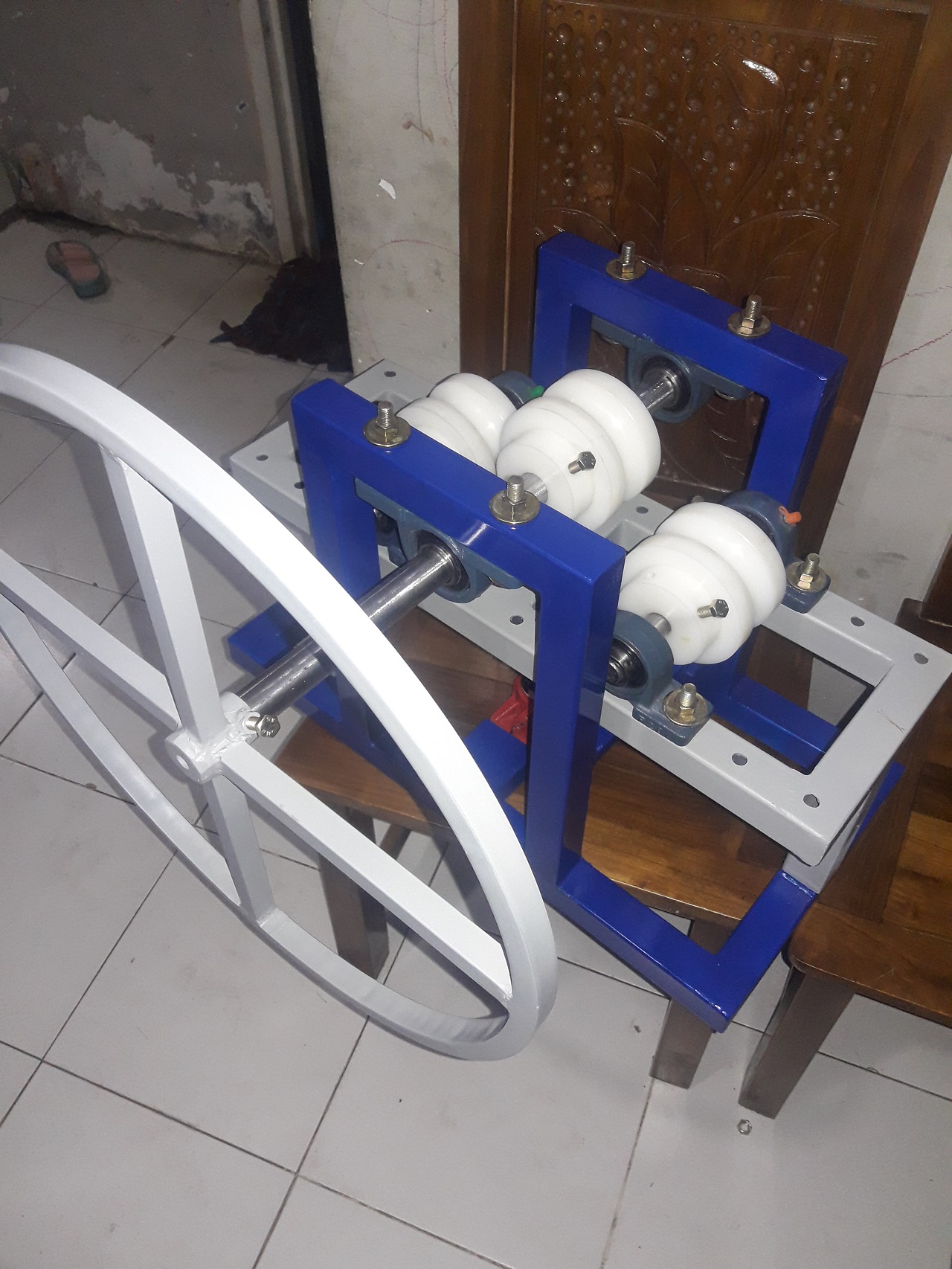Roll Pipa Besi dan Pipa Stainless Manual 1inch