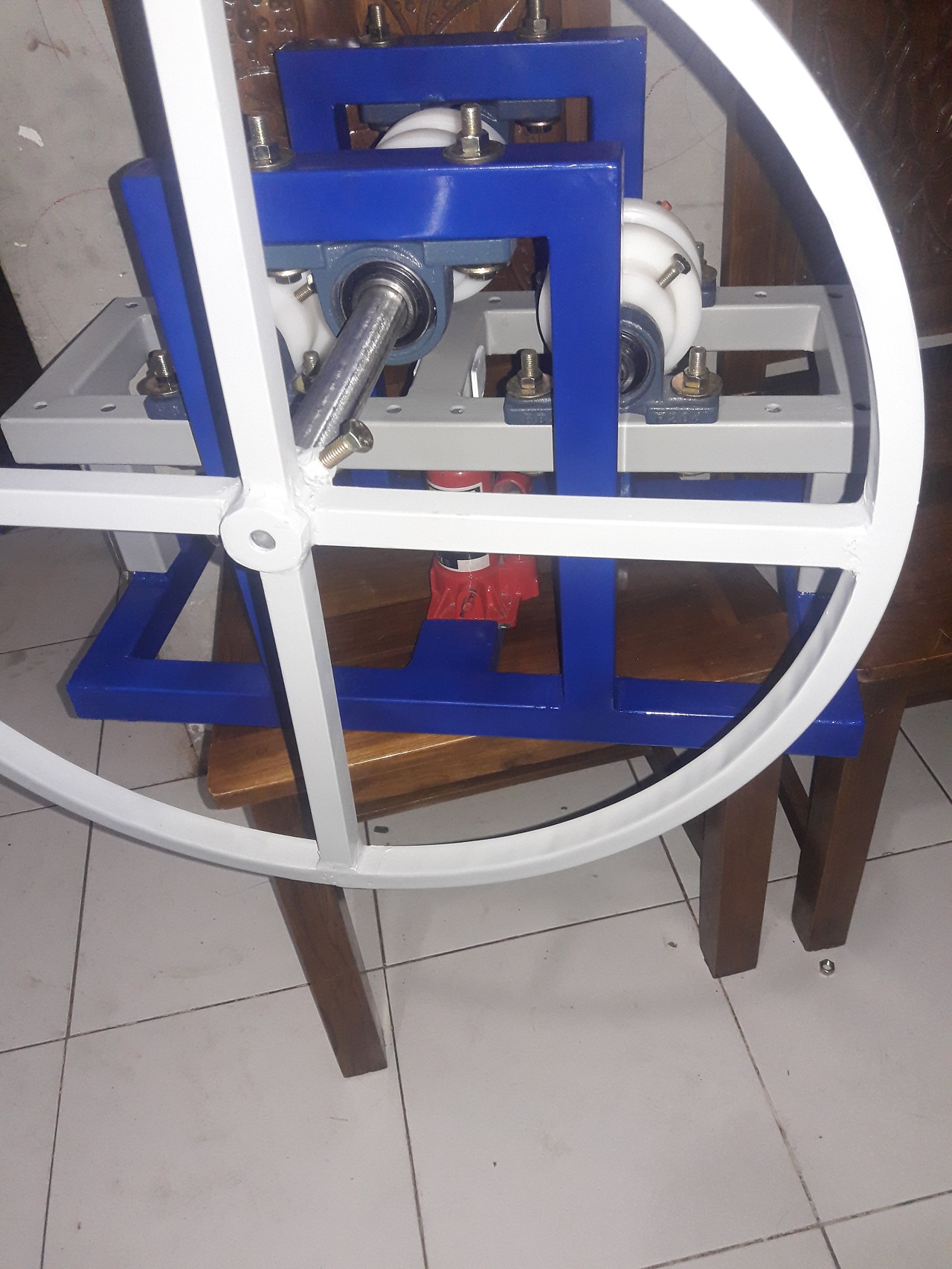 Roll Pipa Besi dan Pipa Stainless Manual 1inch