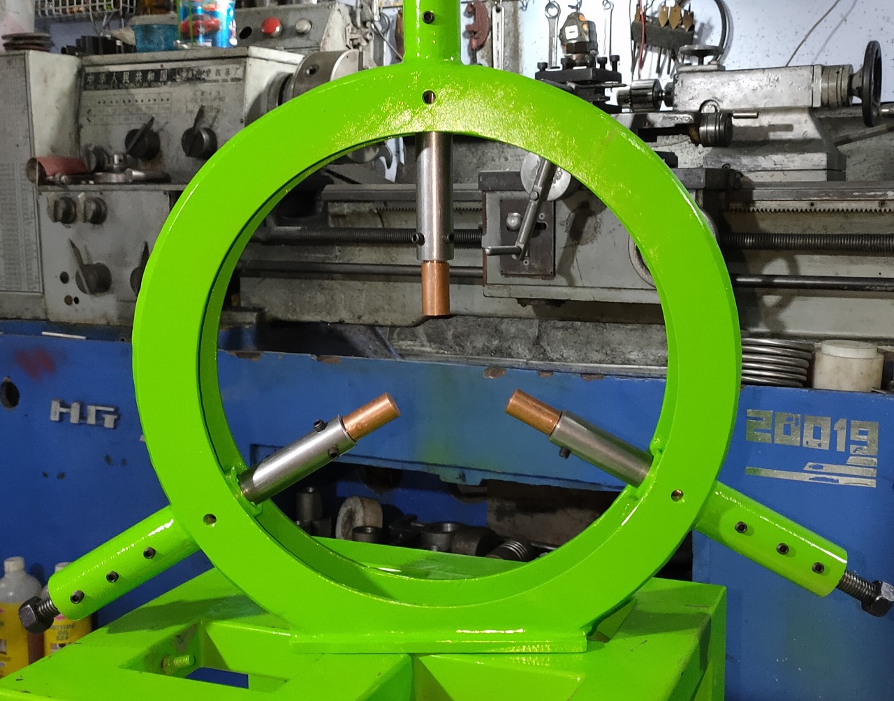 Steady Rest Brill Mesin Bubut untuk Dudukan Pipa atau Besi As pada Mesin Bubut